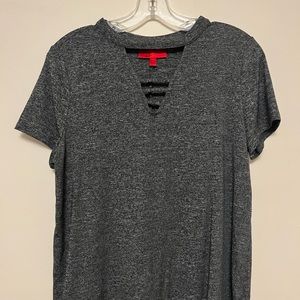 Like new. Worn 1x. Jennifer Lopez top. Smoke free home. Size medium.